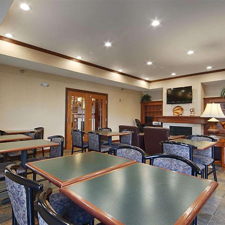 Heritage Hotel And Suites Дикинсон Экстерьер фото