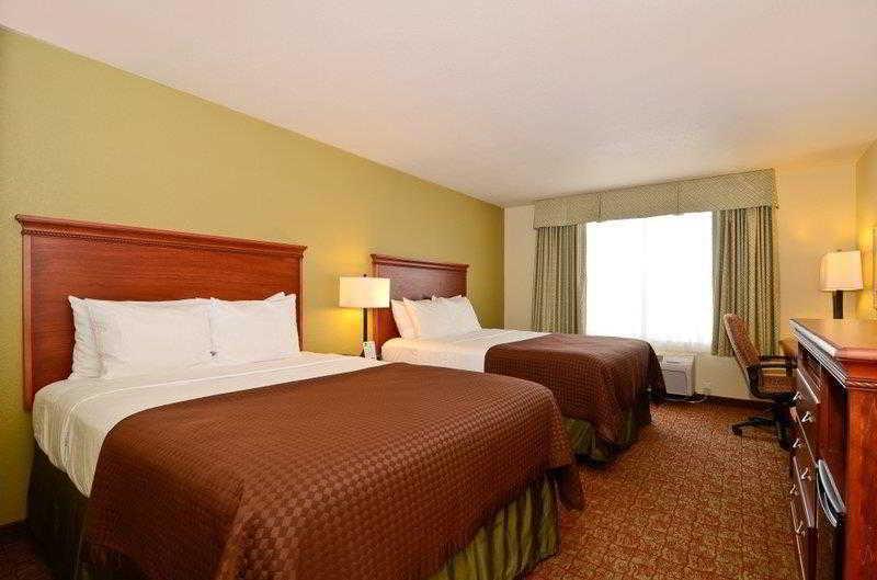 Heritage Hotel And Suites Дикинсон Экстерьер фото